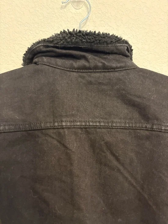 Old Navy Sherpa Lined Black Denim Jacket Mens M Tall Plaid Flannel Trucker Coat - Picture 12 of 12